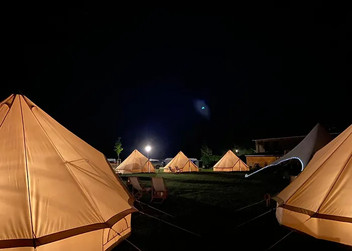 Glamping In Der Zeche Ewald 营地 *