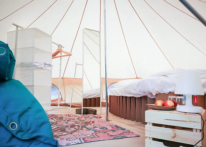 Glamping In Der Zeche Ewald 黑尔滕
